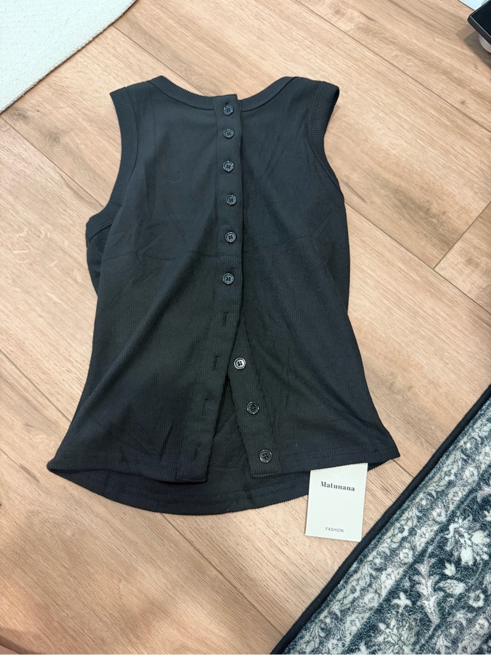 Black Sleeveless Ribbed Button-Back Tank